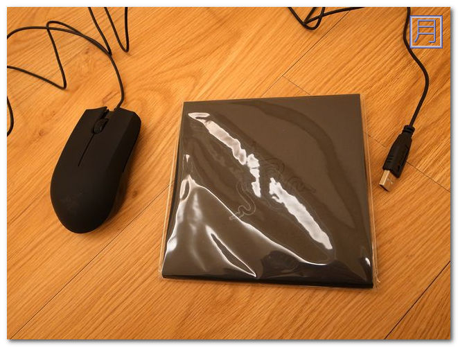 雷蛇地獄狂蛇 Razer ABYSSUS