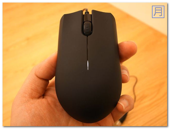 雷蛇地獄狂蛇 Razer ABYSSUS