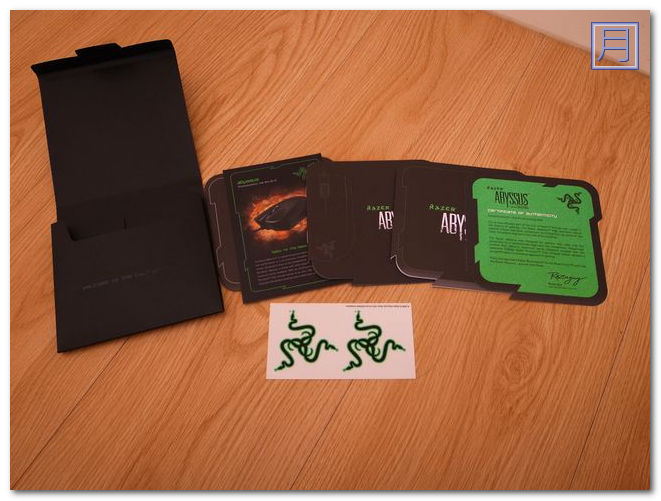 雷蛇地獄狂蛇 Razer ABYSSUS