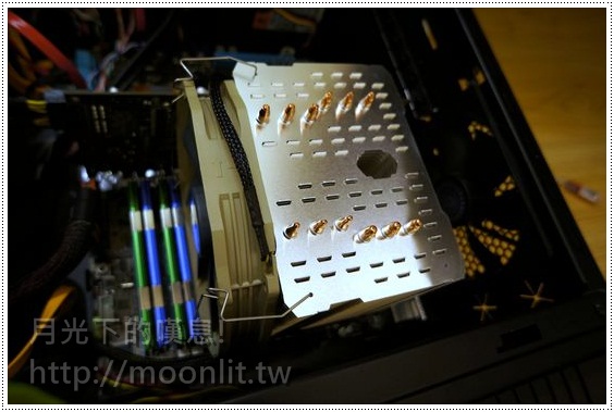 cpu散熱器推薦 Thermalright HR-02 Macho 便宜不失效能的塔型散熱器 cpu散熱器推薦 Thermalright HR-02 Macho 便宜不失效能的塔型散熱器