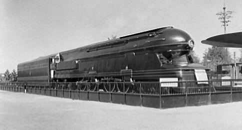 [Google Doodle]Raymond Loewy 20世紀美國最著名的工業設計師120歲誕辰